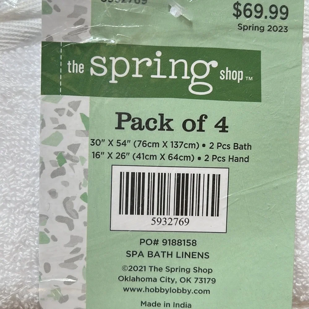 NWT!! Hobby Lobby white spa towels